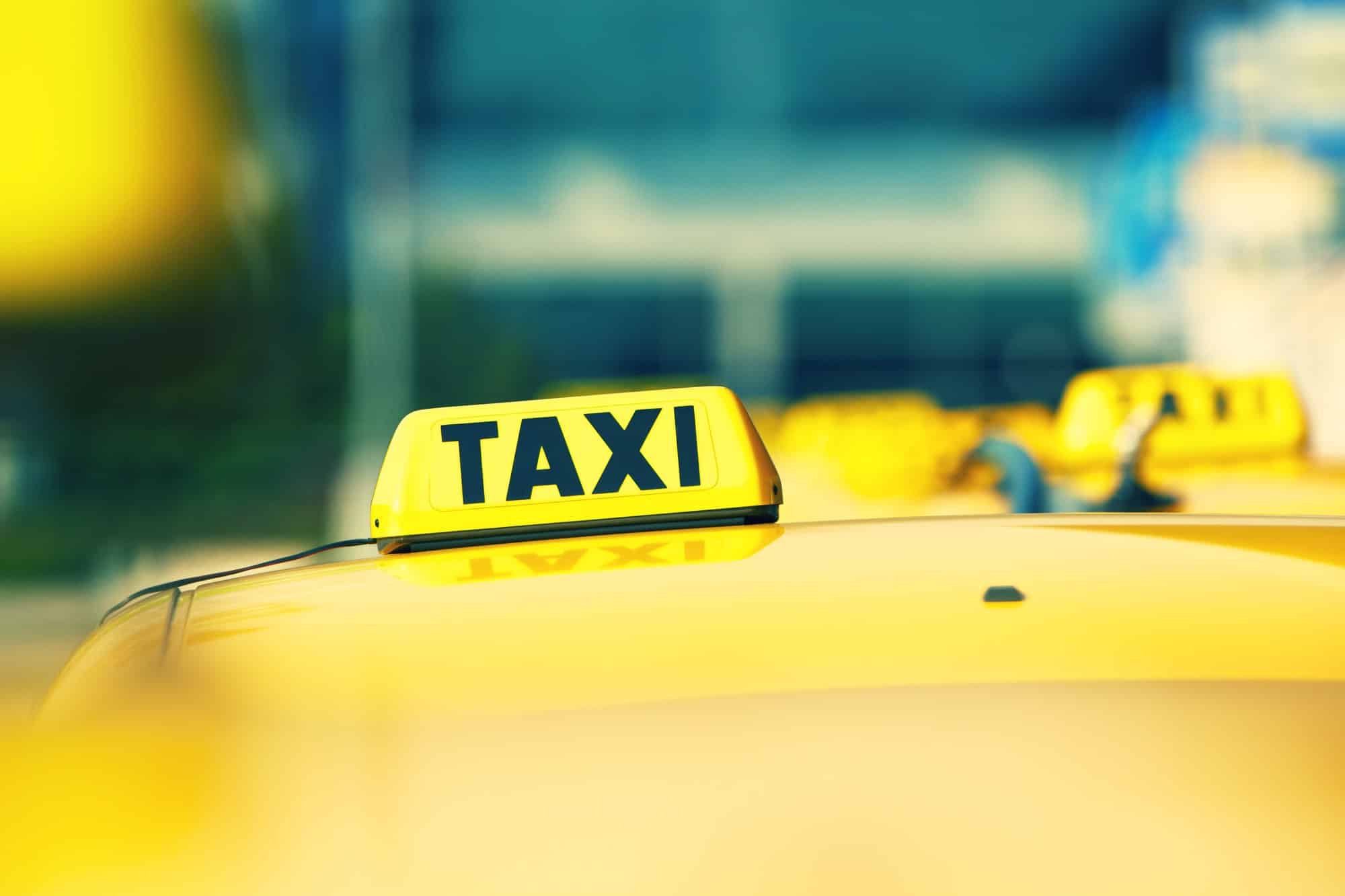 You are currently viewing Comment choisir le meilleur logiciel de gestion taxi pour votre flotte de véhicules ?